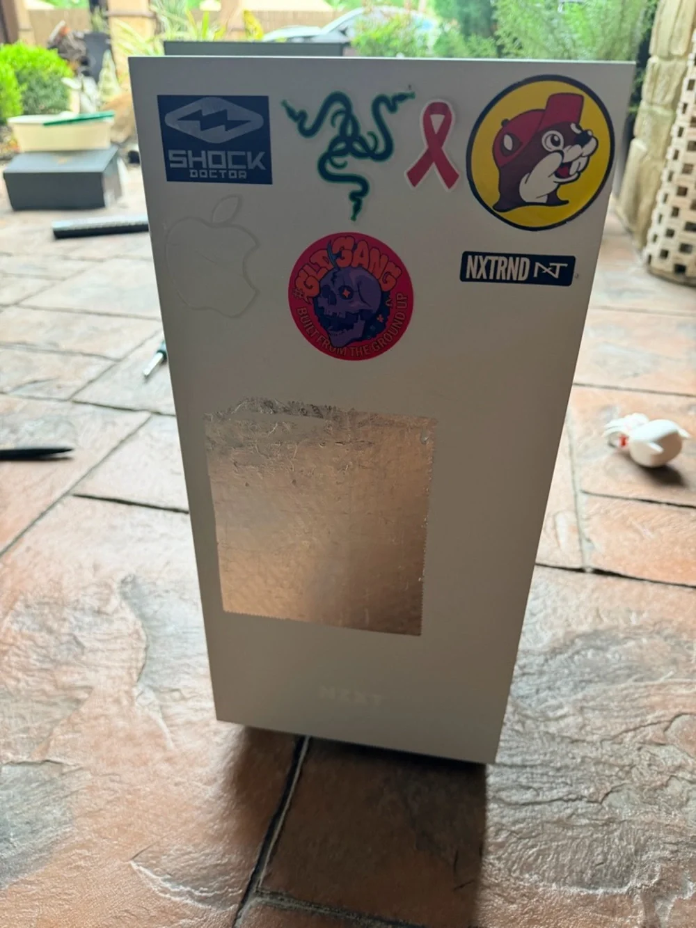 NZXT White PC Case with Red Interior Lighting